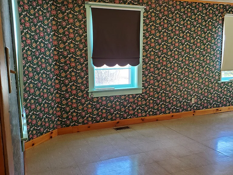 2112 Cowan St #2 — Photo 8