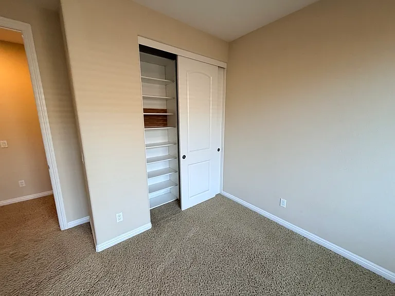 7028 Cinnamon Teal St — Photo 38