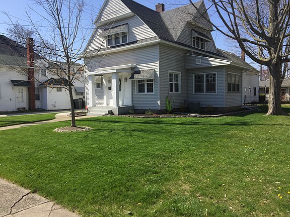 3rd image of 313 E Jefferson St