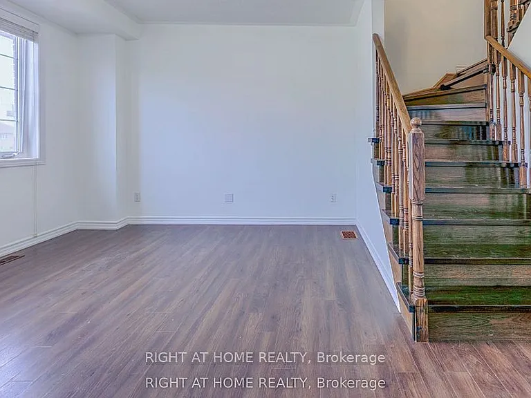 11 Telegraph St #FULL — Photo 13