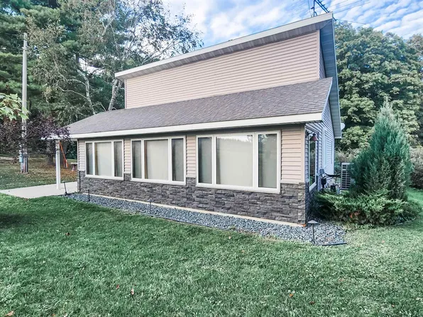 30015 190th St, Garnavillo, IA 52049