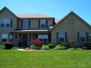 8396 Ironside Ct, West Chester, OH 45069