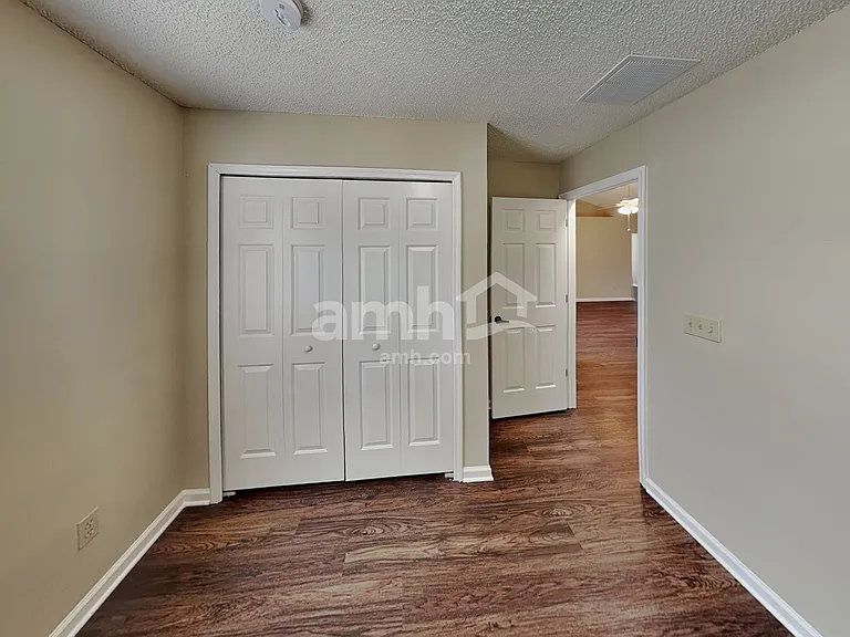 11062 Gullwing Ct — Photo 13