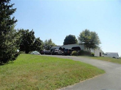 2nd image of 5141 Old Highway 11e