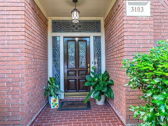 5th image of 3103 Woodland View Dr
