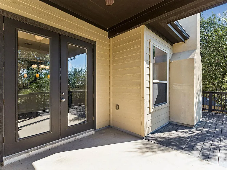 2604 Lou Hollow Pl — Photo 26