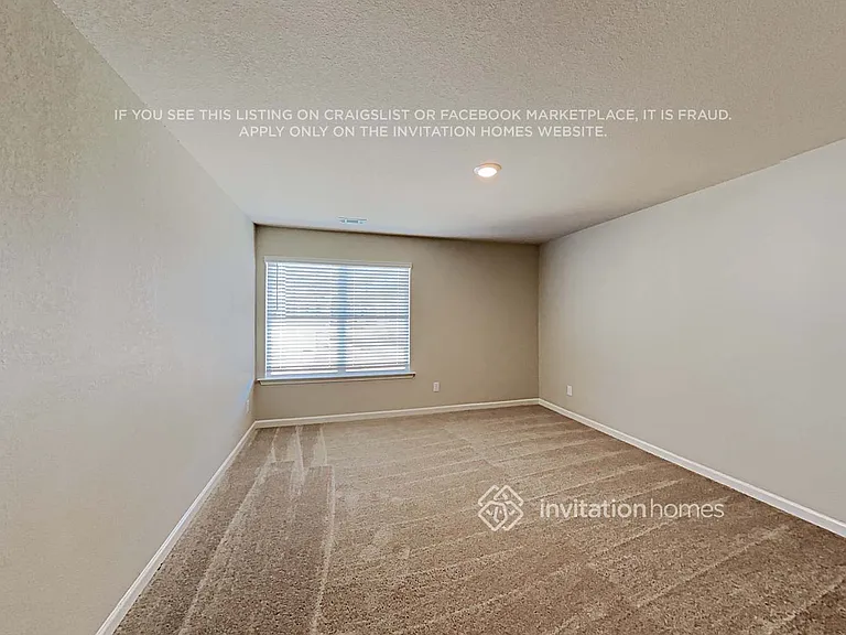 516 Moline Way — Photo 15