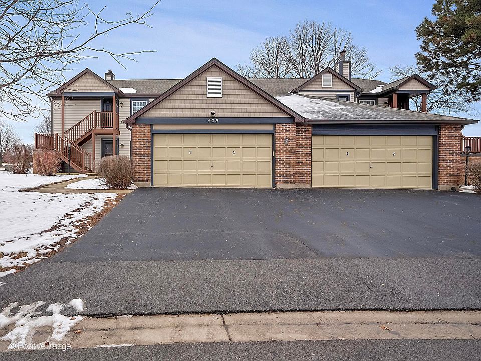 2nd image of 429 Sandhurst Cir APT 1