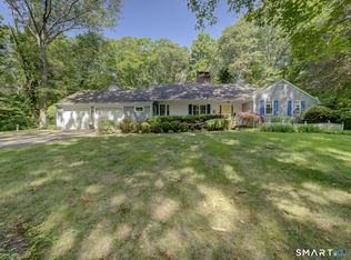 15 Cove Hill Rd, Essex, CT 06426