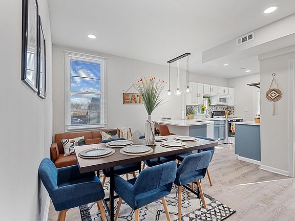 DINING ROOM AREA