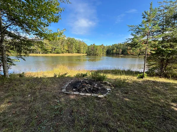 4238 Young Rd, Soddy Daisy, TN 37379