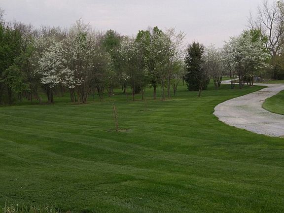 2nd image of 1983 East Dr #296
