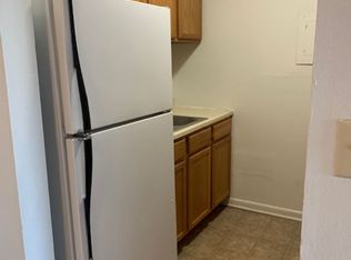 3210 Spring Valley Ln #D4, Cedar Falls, IA 50613