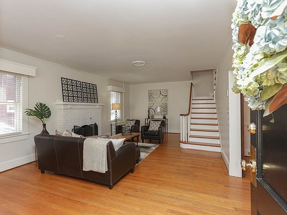4th image of 1339 Bolling Ave