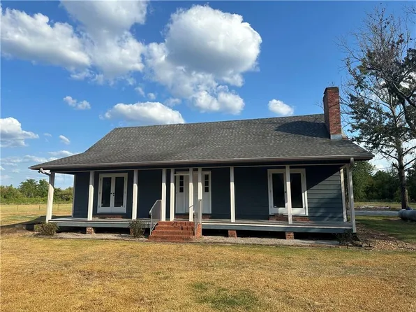 485 Downs Ln, Alexandria, LA 71303
