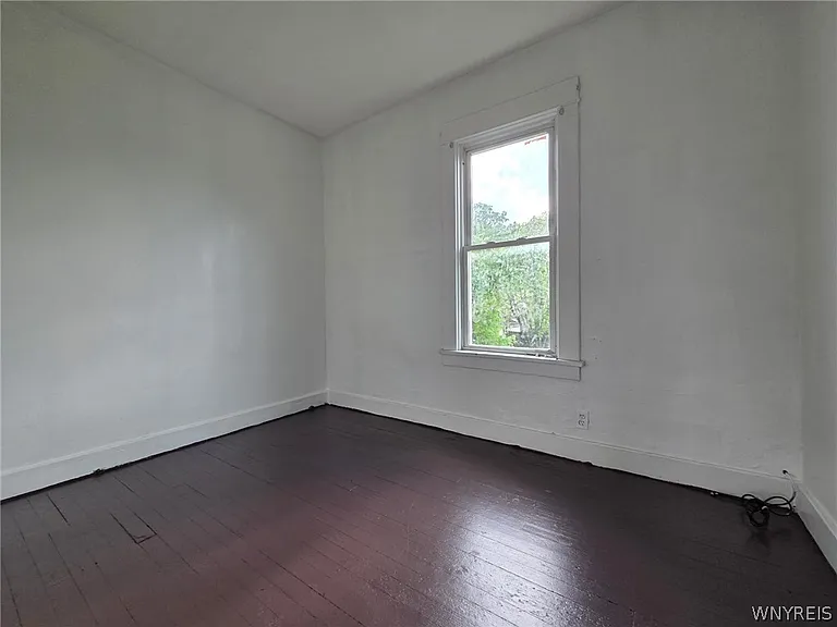67 Moeller St #UPPER — Photo 8