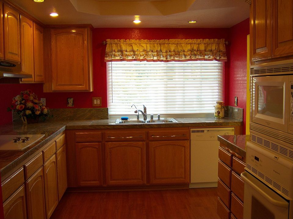 Lovely Updated Kitchen