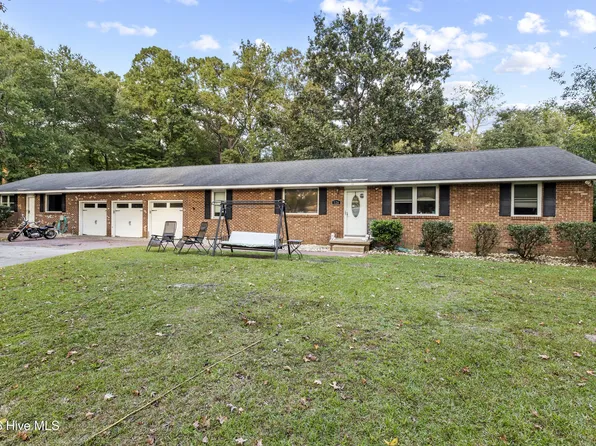 126 Parkertown Road, Hubert, NC 28539