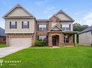 470 Sawgrass Dr, Fairburn, GA 30213