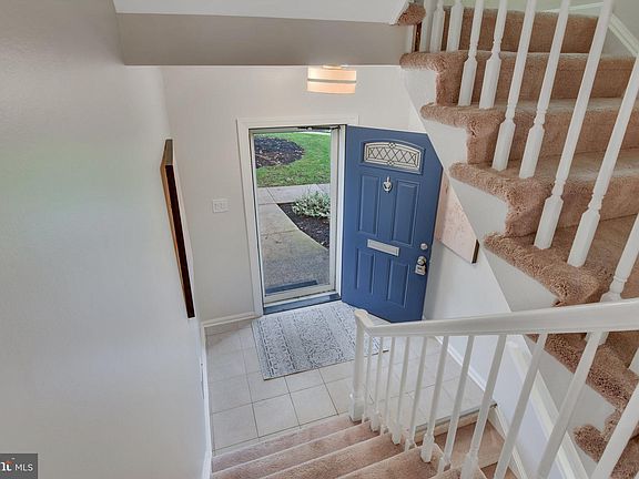 4th image of 9303 Millbranch Pl