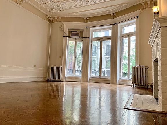 3rd image of 307 W 105th St APT 2A