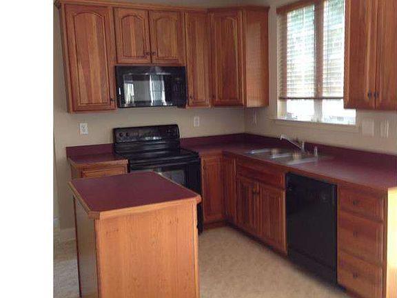 4th image of 348 Matthew Flocco Dr
