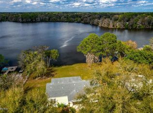 252 Old Woods Rd, Interlachen, FL 32148