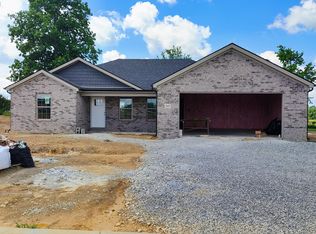 545 Chickasaw Dr, Richmond, KY 40475
