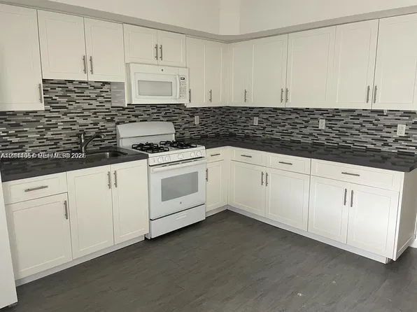 770 NE 123rd St, Miami, FL