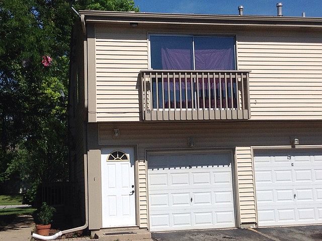 1st image of 242 Algonquin Ct Unit D