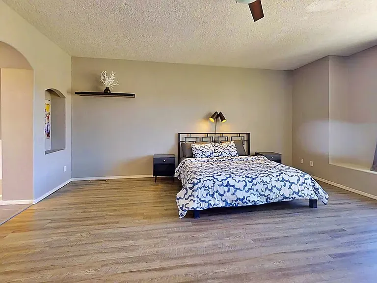2406 Treviso Dr SE — Photo 11