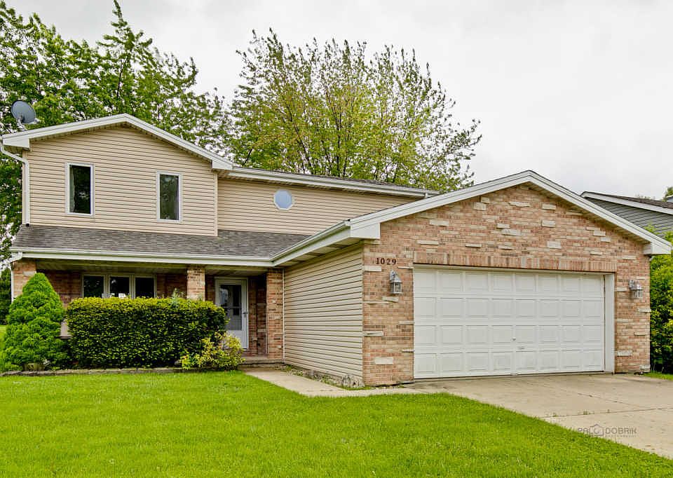 1st image of 1029 Apple Valley Dr