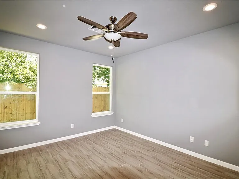 4238 Aledo St — Photo 13