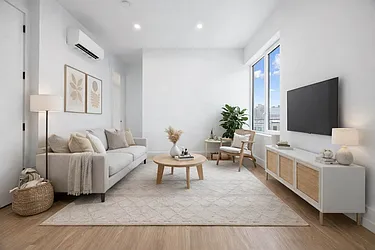 379 Hawthorne Street