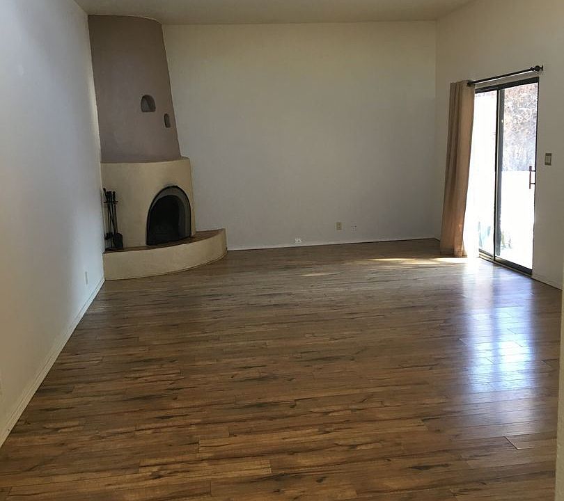 1st image of 3247 Calle De Molina Lease Pending