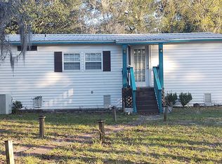 114 Rica Rd, Hawthorne, FL 32640