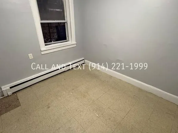 99 Ash St, Yonkers, NY