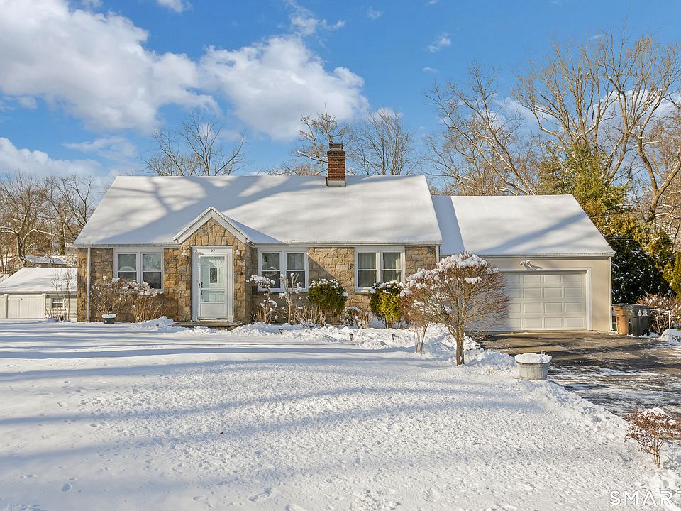 1st image of 27 Glendale Circle