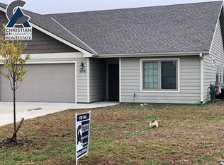 508 Highland Grove Dr, Manhattan, KS 66503