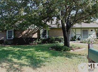 1702 High Mesa Dr, Cleburne, TX 76033
