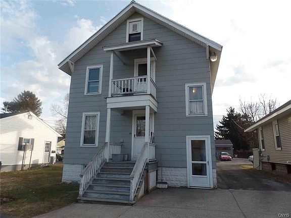 4th image of 6 Fairview Ave