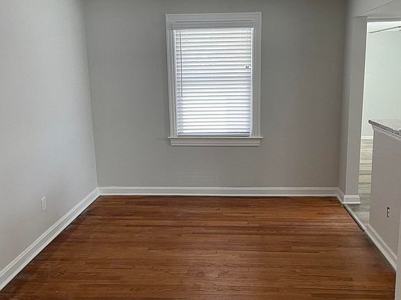 5th image of 3677 WALSH Street