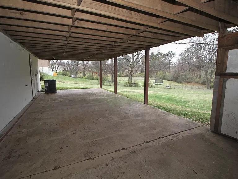 366 Brewer Dr — Photo 29