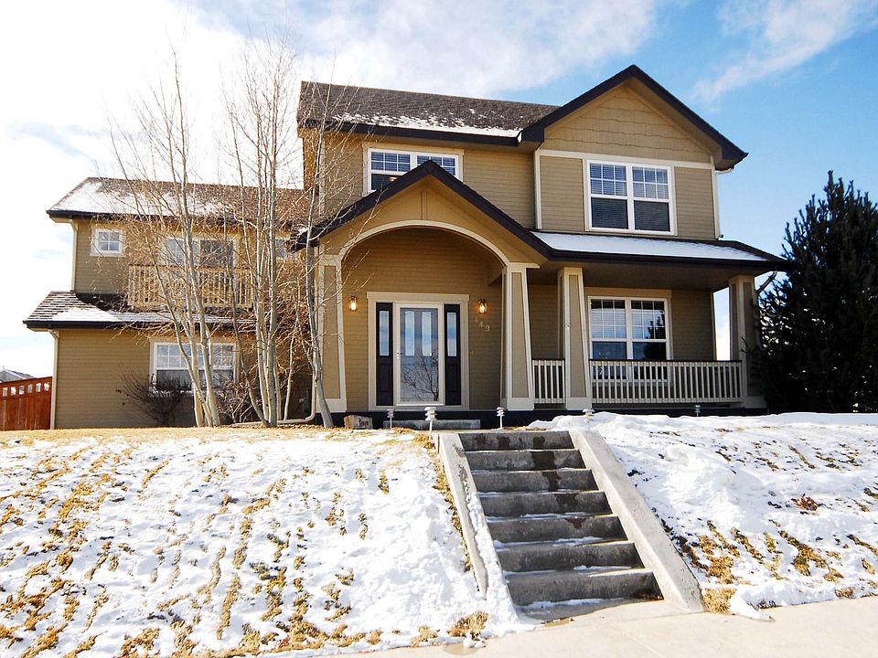 GREAT HOME ON A CORNER LOT