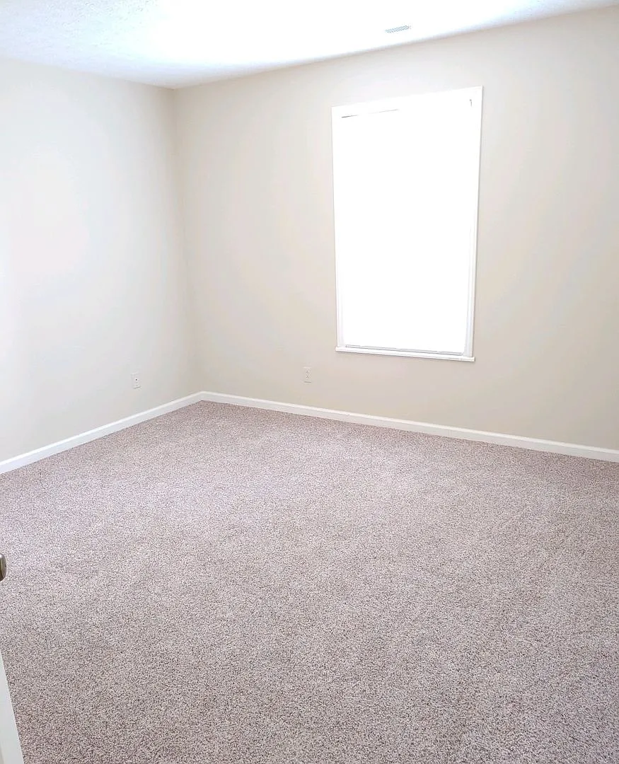 3 Bedroom 2 Bath Condo — Photo 3