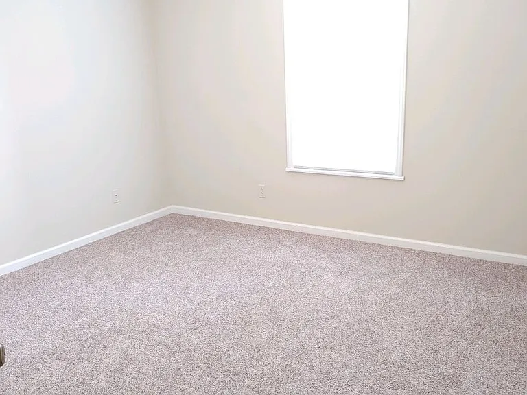 1400G Cedar Ridge Dr — Photo 2