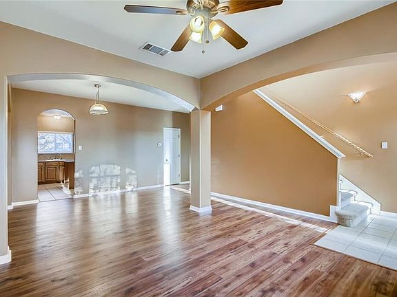 5th image of 1911 Barnett Dr