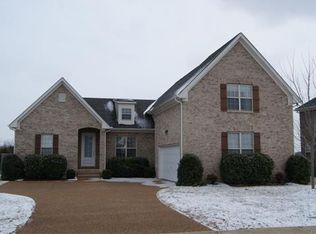 131 Cannons Xing, Hendersonville, TN 37075