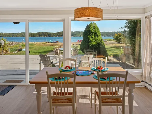 7011 NE North Shore Rd, Belfair, WA 98528