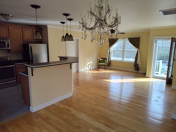 Large open livingroom perfect for entertaining.